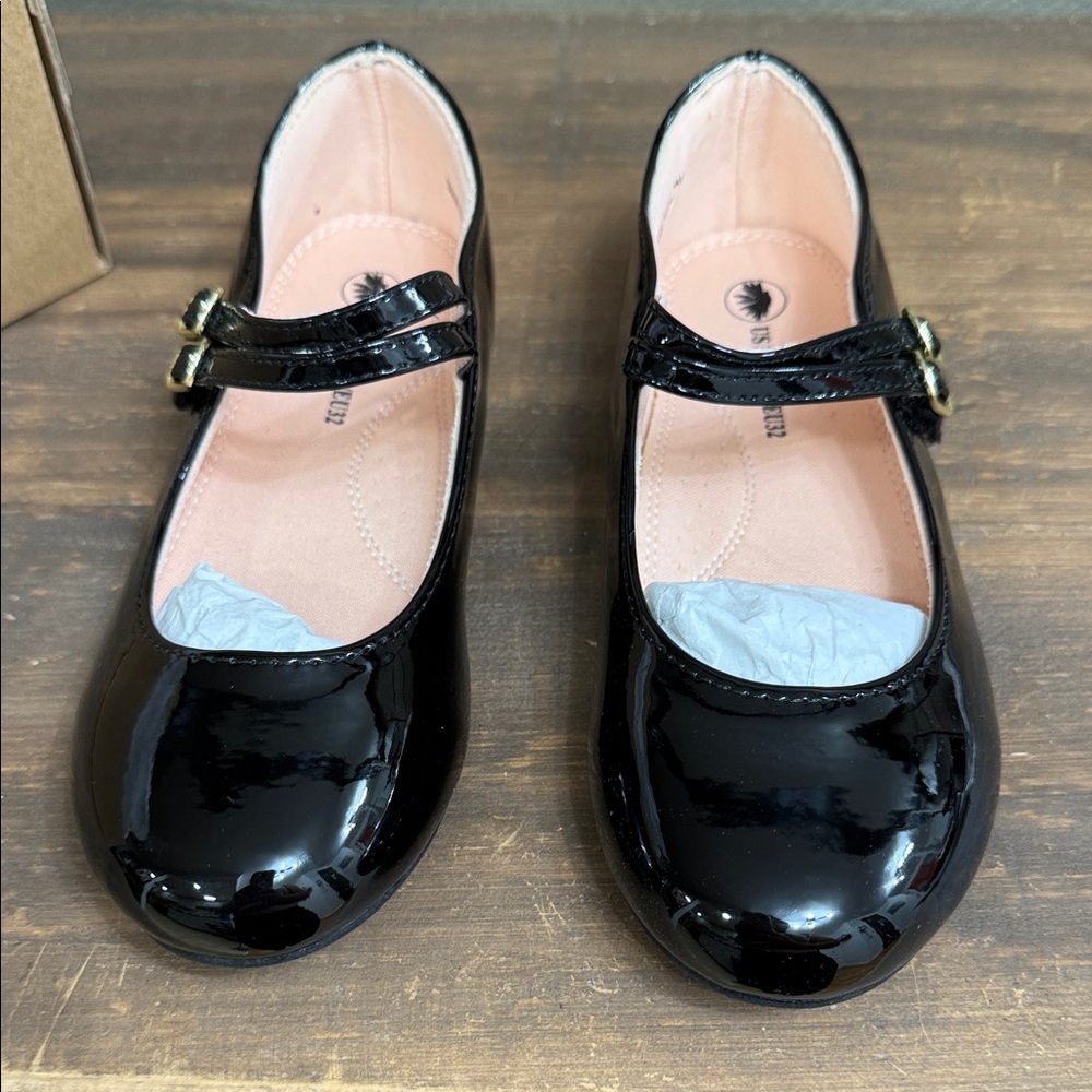 Elegant Black Kids Dress Shoes with Strap